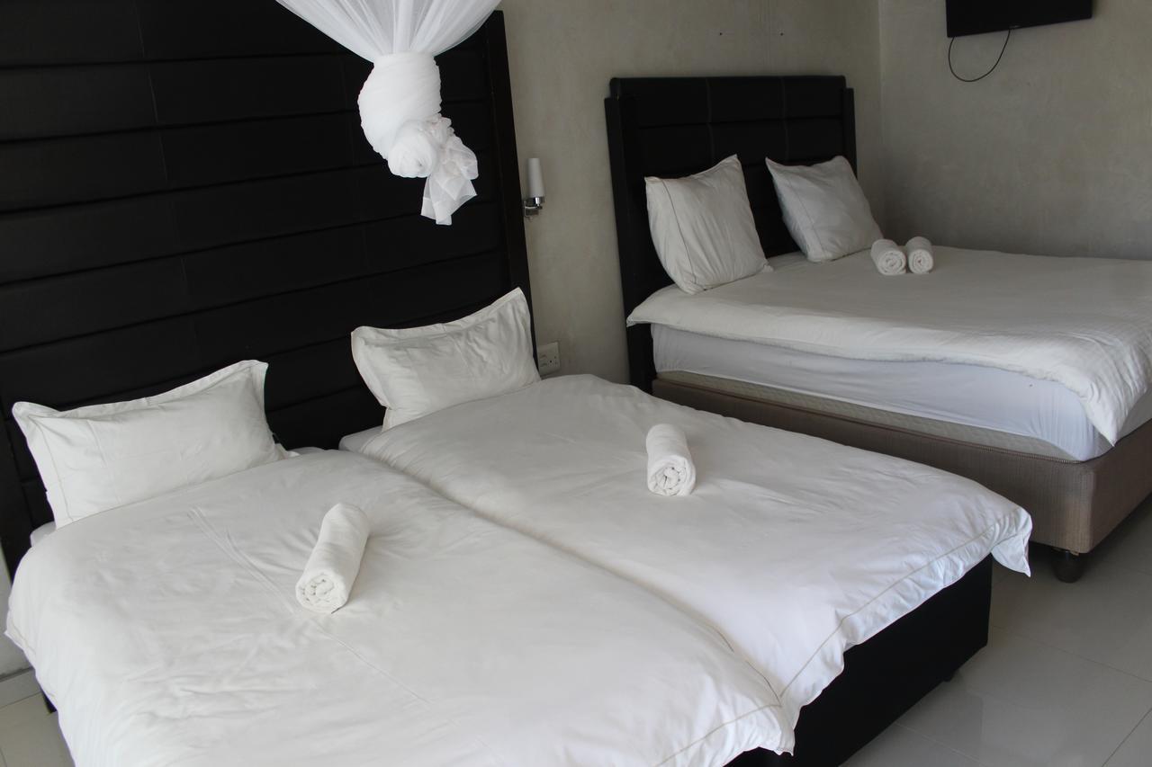 Tsumeb Guesthouse Kamho Extérieur photo